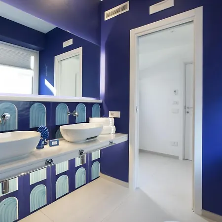 - Luis 2 11 Lejlighed