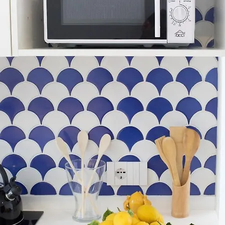 - Luis 2 11 Sorrento