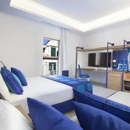 - Luis 2 11 Apartment *