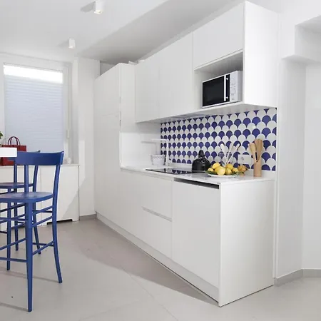 - Luis 2 11 Apartment Sorrento